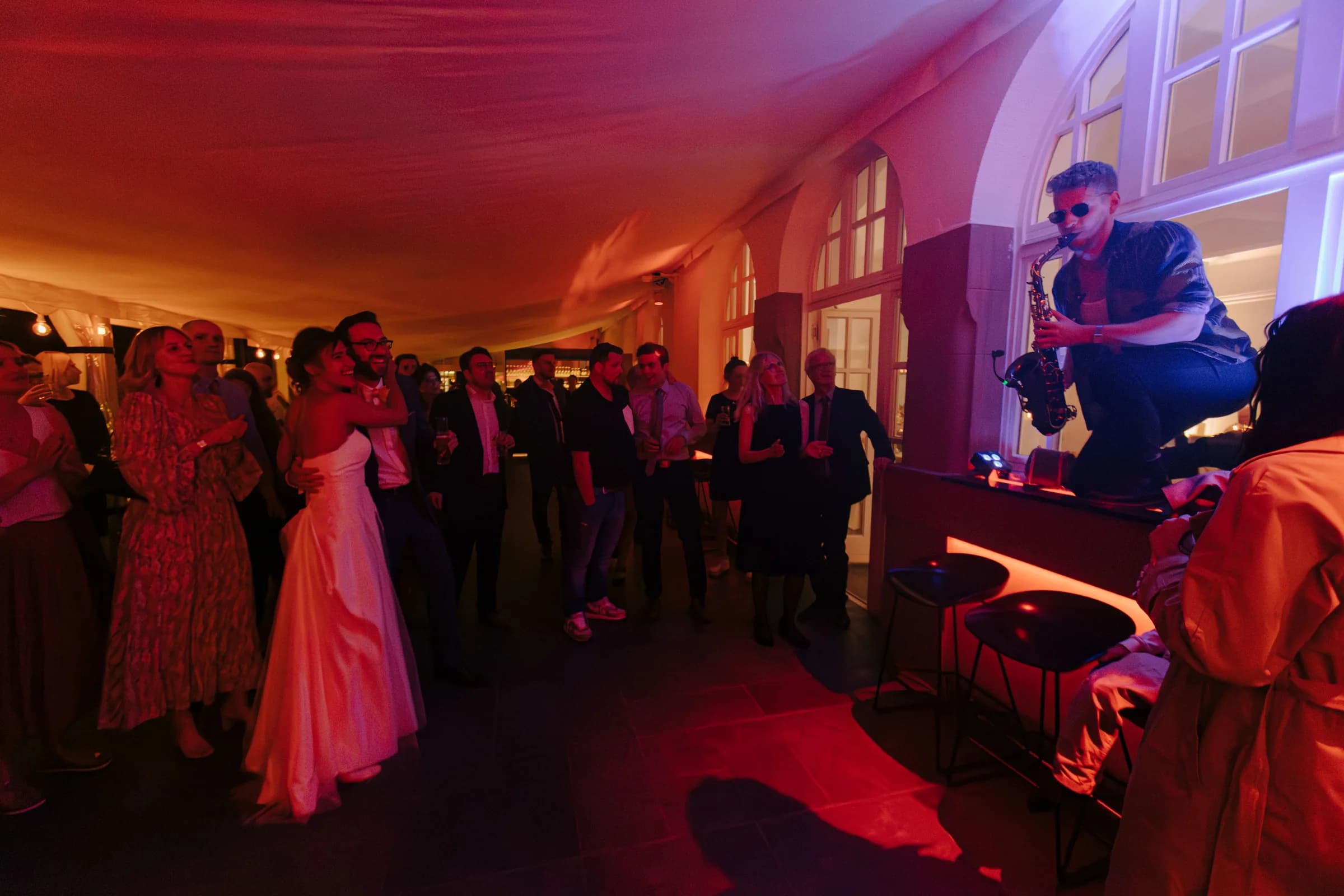 Saxophon-Performance bei der Hochzeitsfeier